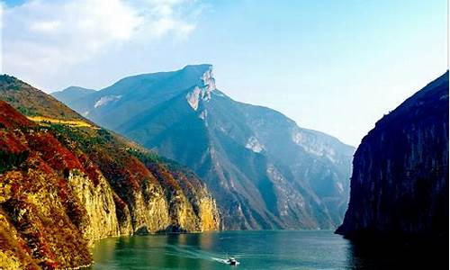 巴东三峡旅游路线_原创 赏三峡风光,游秘境巴东,原来游轮旅行这么爽!